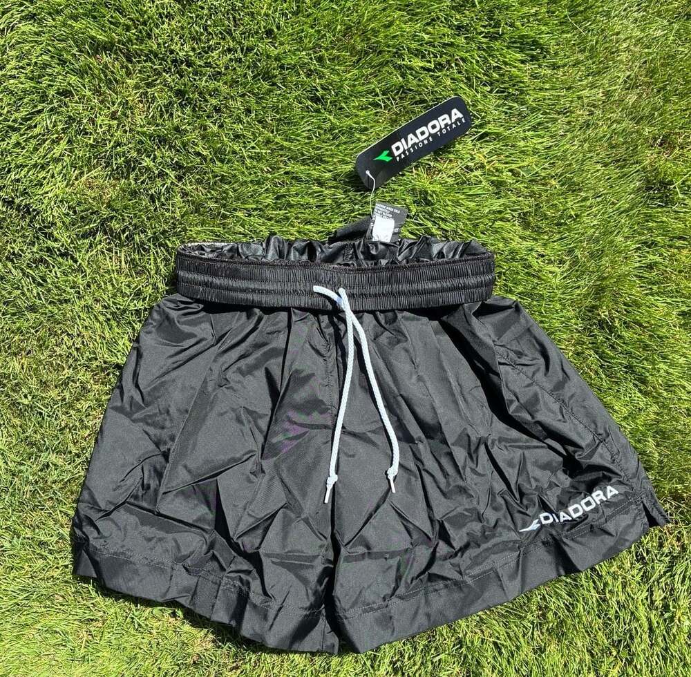 Diadora Youth Black Nylon Athletic Shorts YXL With Tags